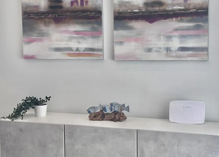 Serendipity Luz, Steps To Vistas