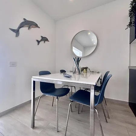 Apartment Serendipity Luz, Steps To Vistas Los Cristianos (Tenerife)