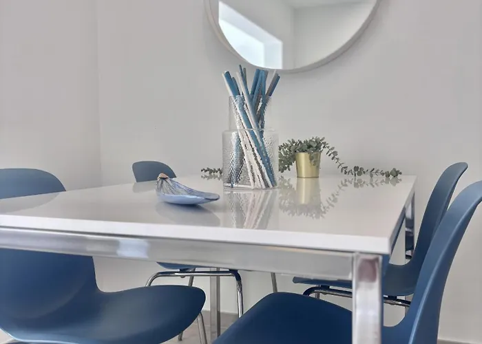 Serendipity Luz, Steps To Vistas